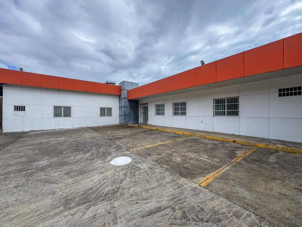 en Venta en Victoriano Lorenzo Panamá Panamá | $1,895,000 | MLS# 24700