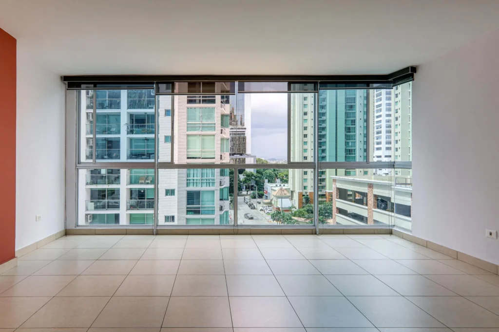 Apartamento en Venta en Juan Díaz Panamá Panamá | $255,000 | MLS# 26009